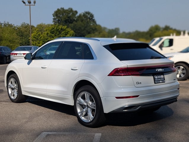 2023 Audi Q8 Premium