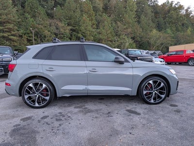 2022 Audi SQ5 Premium Plus