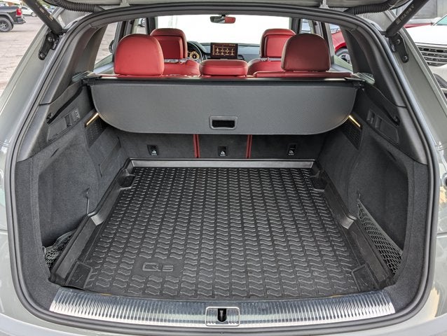 2022 Audi SQ5 Premium Plus
