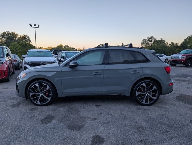 2022 Audi SQ5 Premium Plus