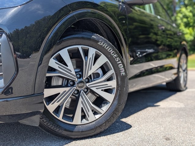 2025 Audi Q4 e-tron Premium Plus