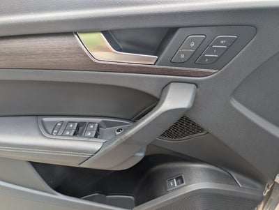 2022 Audi Q5 Premium Plus