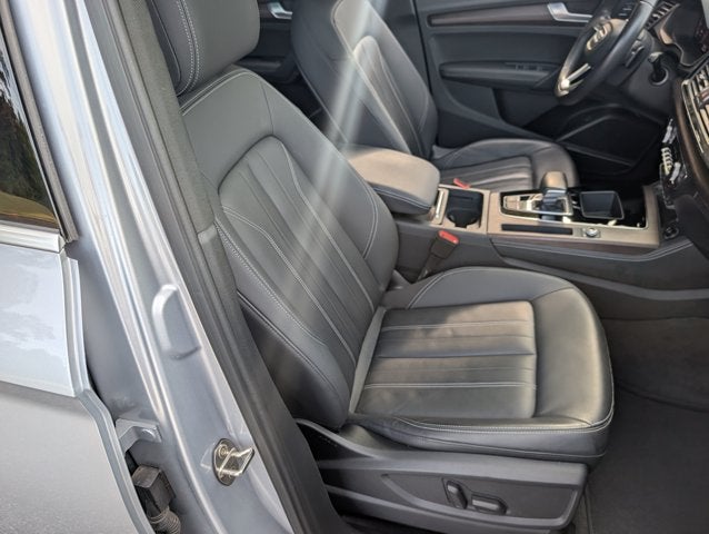 2022 Audi Q5 Premium Plus