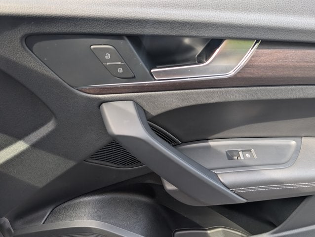 2022 Audi Q5 Premium Plus