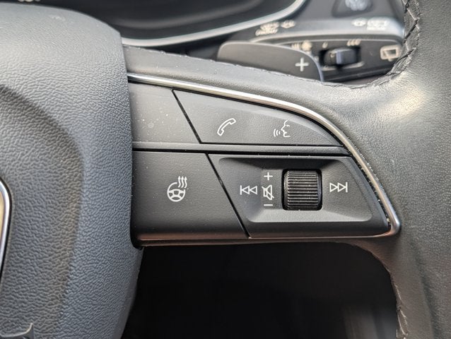 2022 Audi Q5 Premium Plus