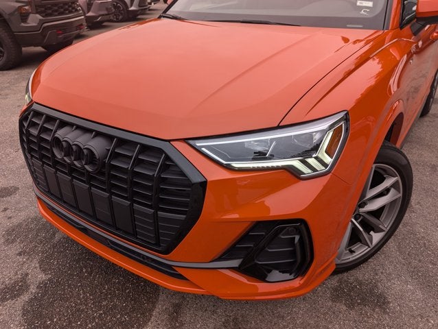 2024 Audi Q3 S line Premium