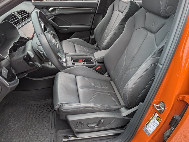 2024 Audi Q3 S line Premium