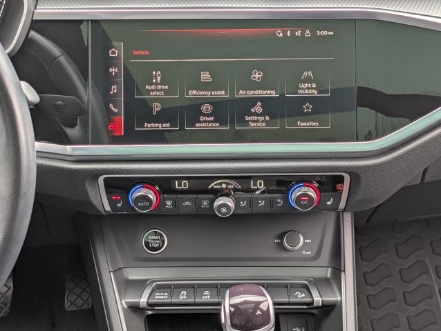 2024 Audi Q3 S line Premium