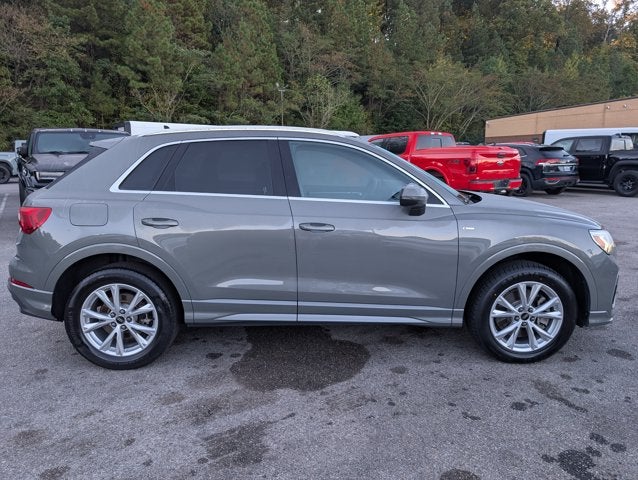 2024 Audi Q3 S line Premium