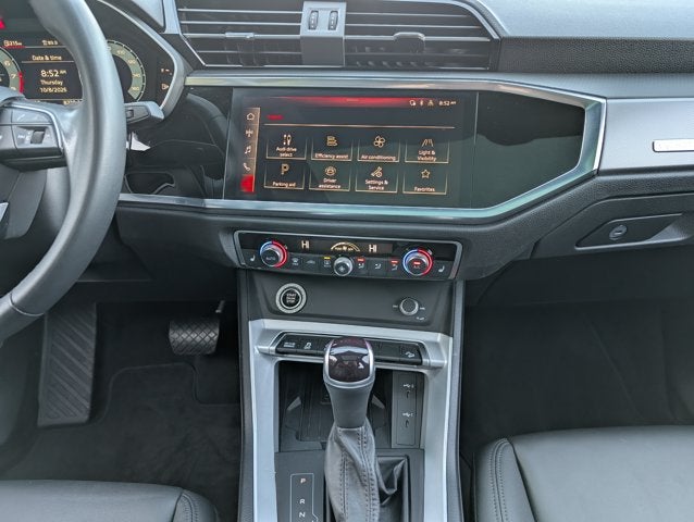 2024 Audi Q3 S line Premium