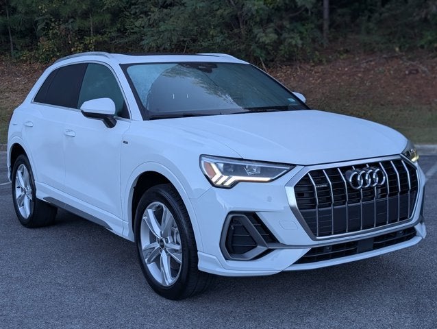 2024 Audi Q3 S line Premium