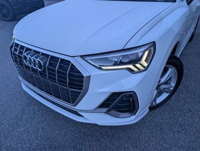 2024 Audi Q3 S line Premium