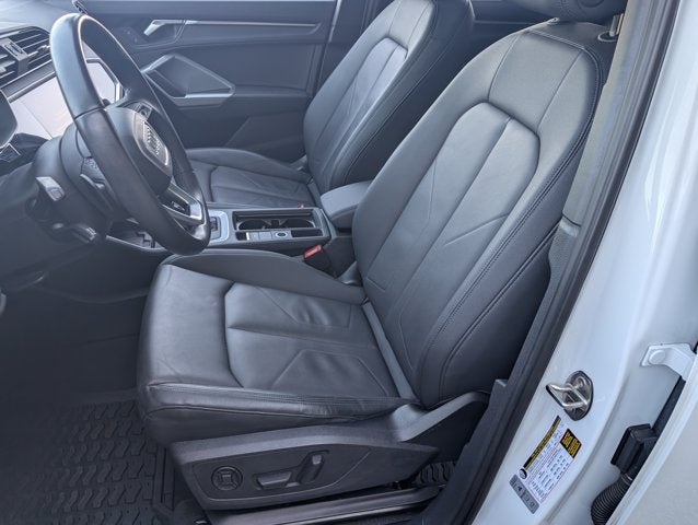 2024 Audi Q3 S line Premium