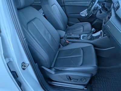 2024 Audi Q3 S line Premium