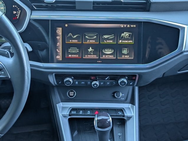 2024 Audi Q3 S line Premium