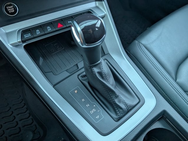 2024 Audi Q3 S line Premium
