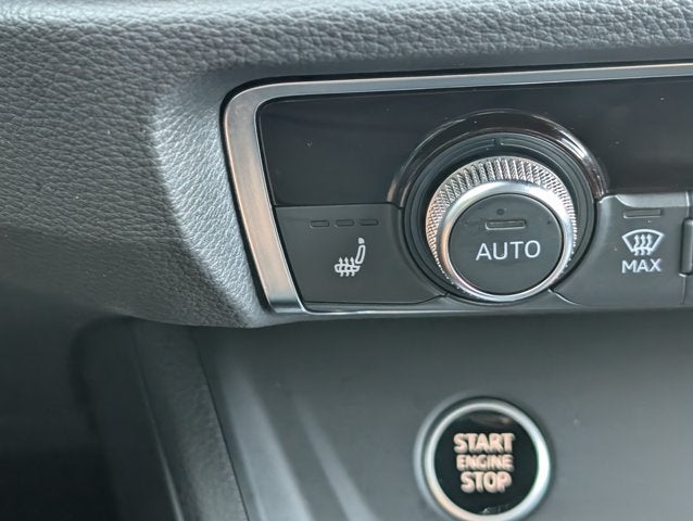 2024 Audi Q3 S line Premium