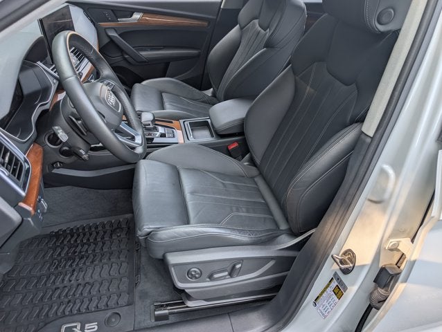 2022 Audi Q5 S line Premium Plus