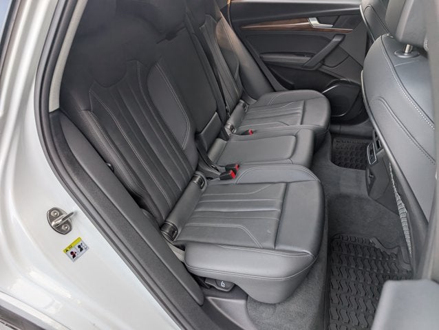 2022 Audi Q5 S line Premium Plus