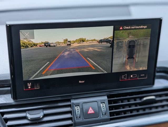 2022 Audi Q5 S line Premium Plus