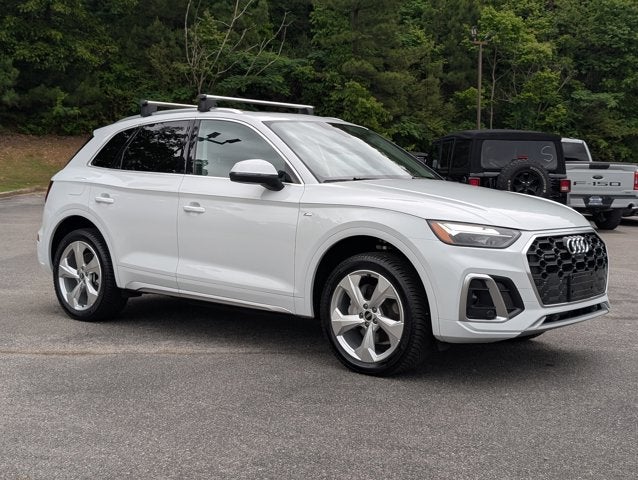 2022 Audi Q5 S line Premium Plus
