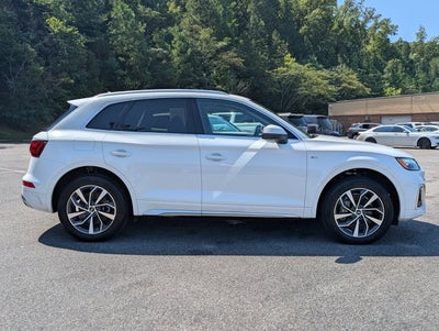 2022 Audi Q5 S line Premium Plus