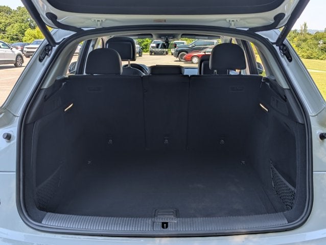 2022 Audi Q5 S line Premium Plus