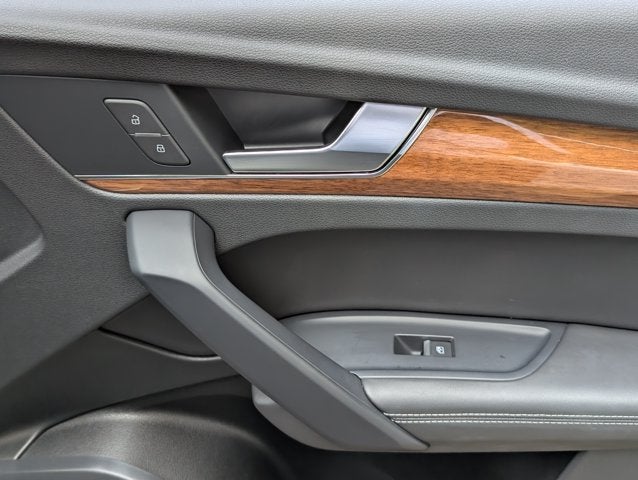 2022 Audi Q5 S line Premium Plus