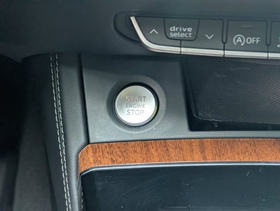 2022 Audi Q5 S line Premium Plus