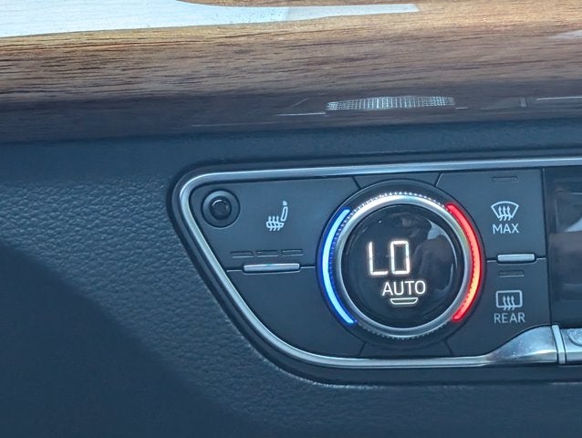 2022 Audi Q5 S line Premium Plus