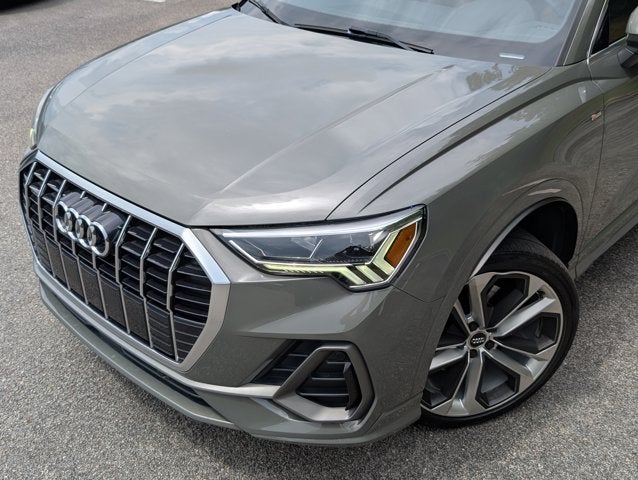 2020 Audi Q3 S line Premium Plus