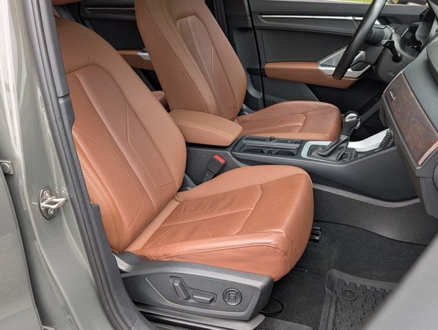 2020 Audi Q3 S line Premium Plus