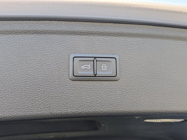 2025 Audi Q5 S line Premium