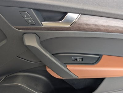 2023 Audi Q5 S line Premium