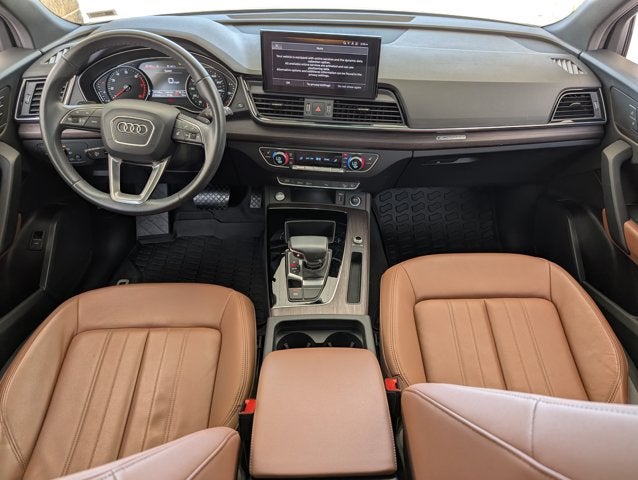 2023 Audi Q5 S line Premium