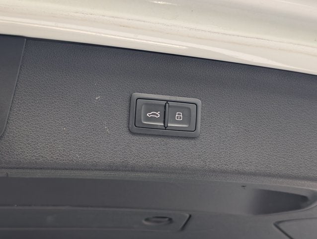 2015 Audi Q3 2.0T Prestige