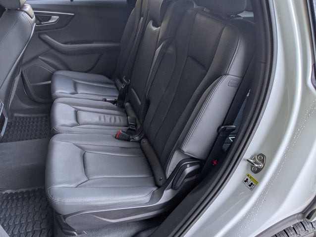 2023 Audi Q7 Premium Plus