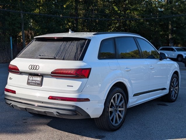 2023 Audi Q7 Premium Plus