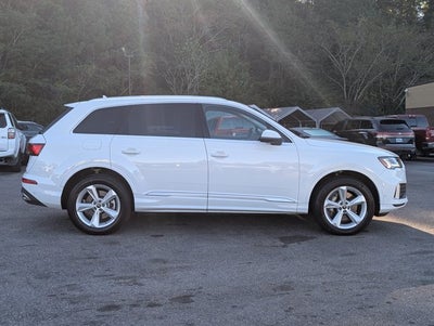 2023 Audi Q7 Premium Plus