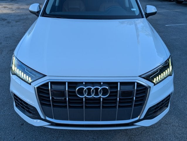 2023 Audi Q7 Premium Plus