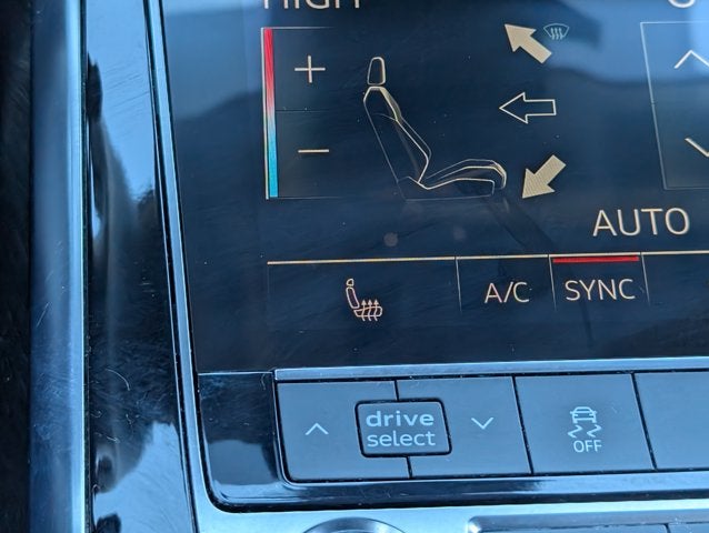 2023 Audi Q7 Premium Plus