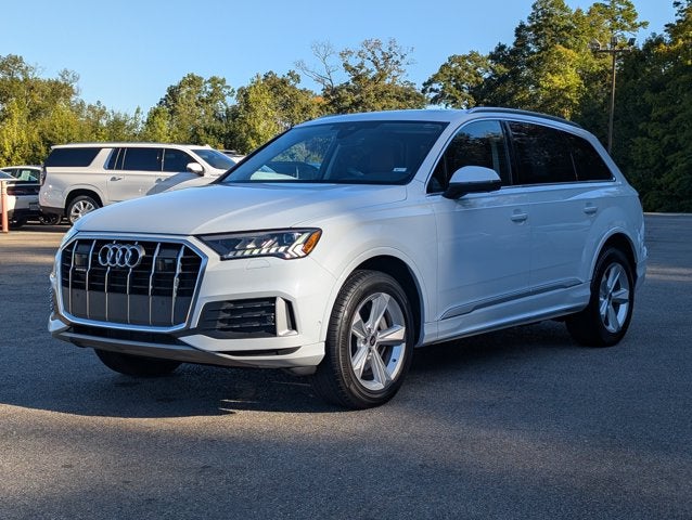 2023 Audi Q7 Premium Plus