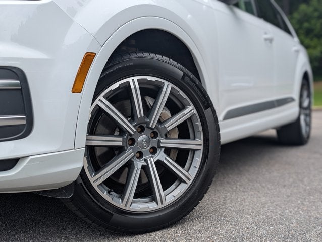 2019 Audi Q7 Premium Plus
