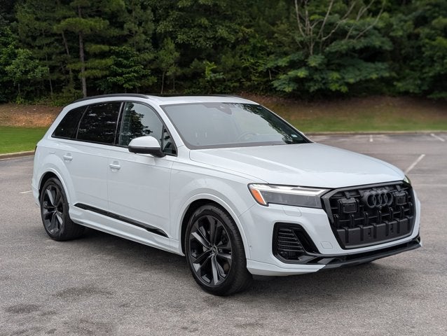 2025 Audi Q7 Premium Plus
