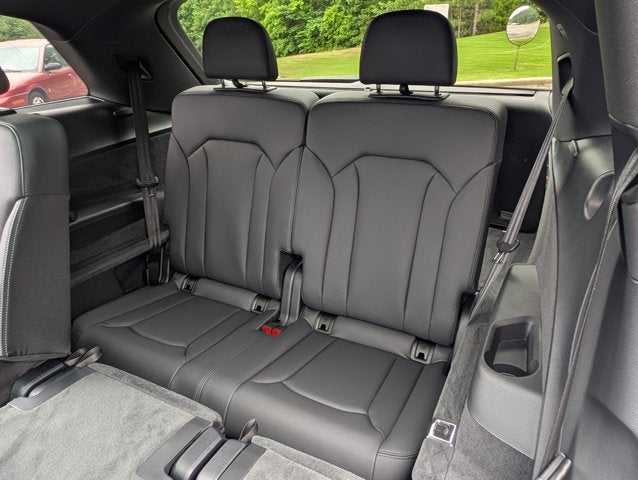 2025 Audi Q7 Premium Plus