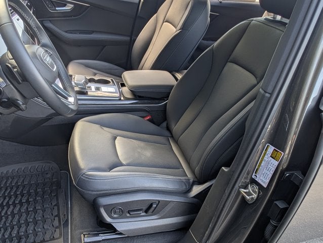 2026 Audi Q7 Premium Plus
