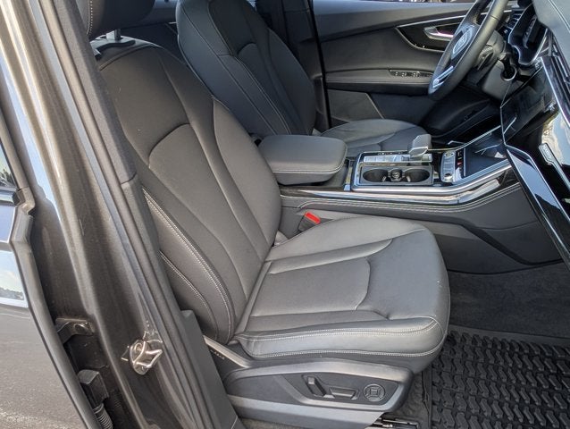 2026 Audi Q7 Premium Plus