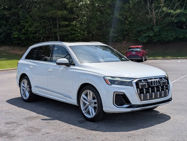2025 Audi Q7 Premium Plus