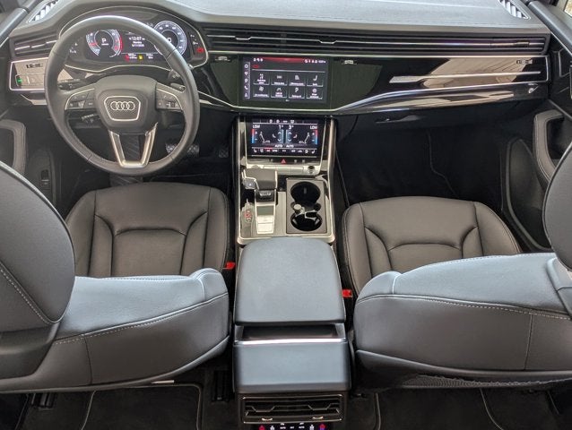 2025 Audi Q7 Premium Plus
