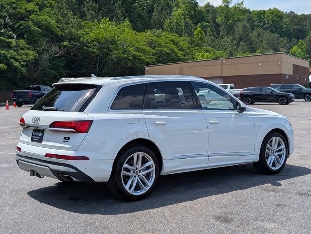 2025 Audi Q7 Premium Plus